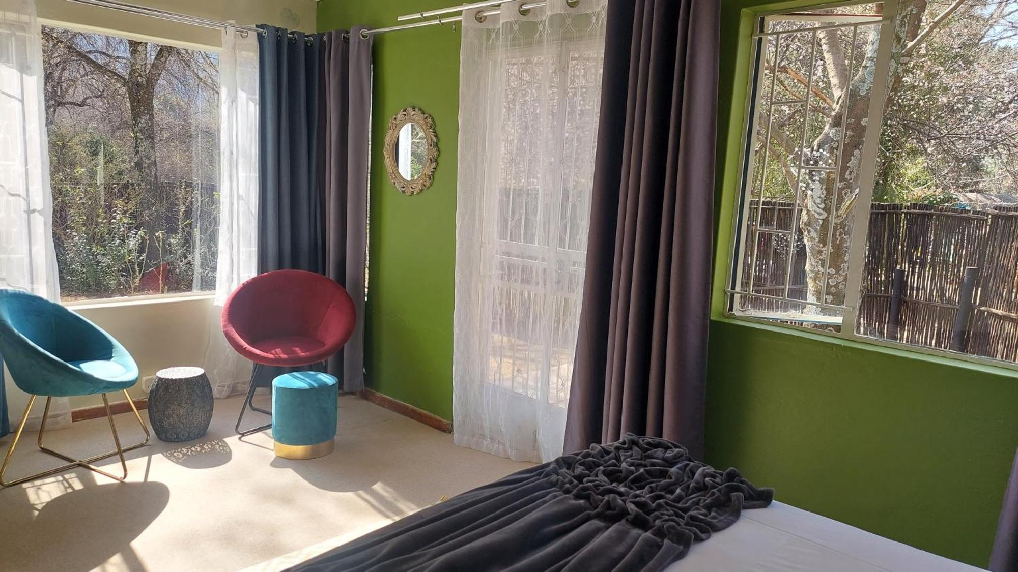 Gypsy Guest House Clarens Ruang foto